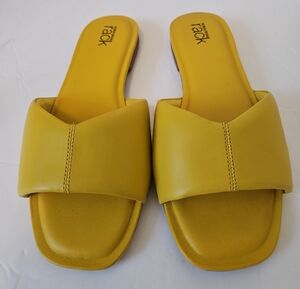 Nordstrom Rack Yellow Slip-On Slide Sandals, 7.5